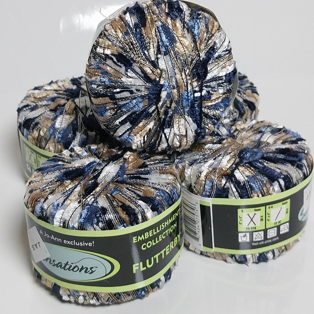 5 SKEINS OF JO-ANN SENSATIONS EMBELLISHMENT COLLECTION FLUTTERBY EYELASH YARN